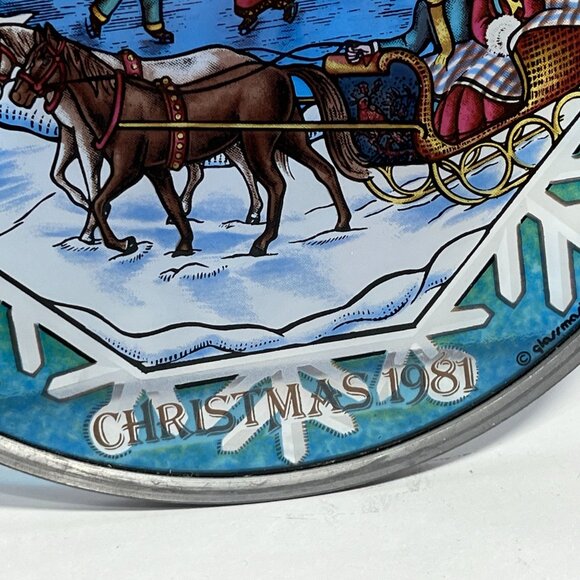 Vintage Glassmasters Christmas 1981 Stained Glass Winter Scene - Picture 3 of 4